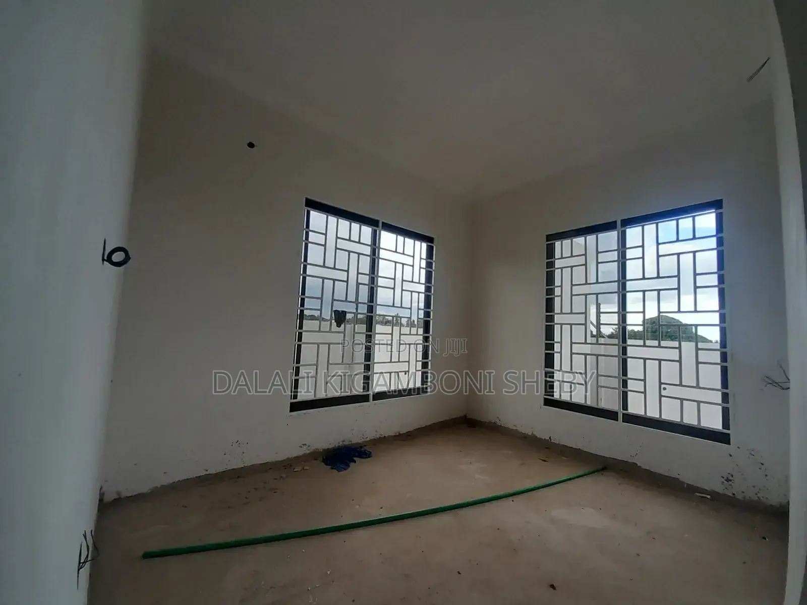 5bdrm House in Kigamboni Kibada for sale