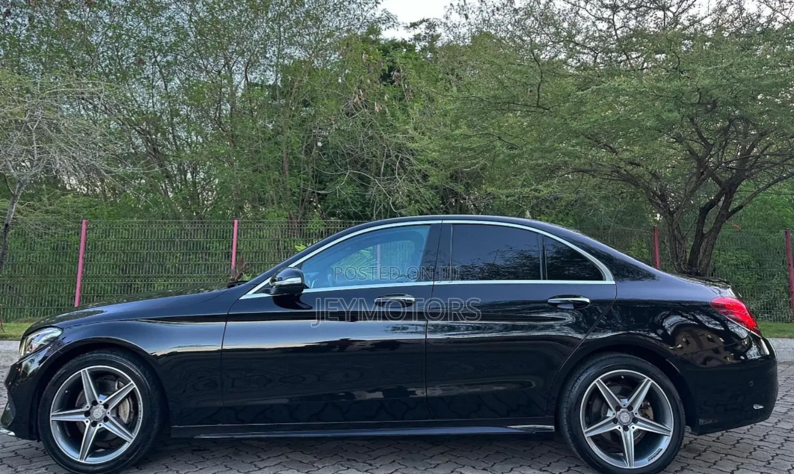 Mercedes-Benz C-Class 2015 Black