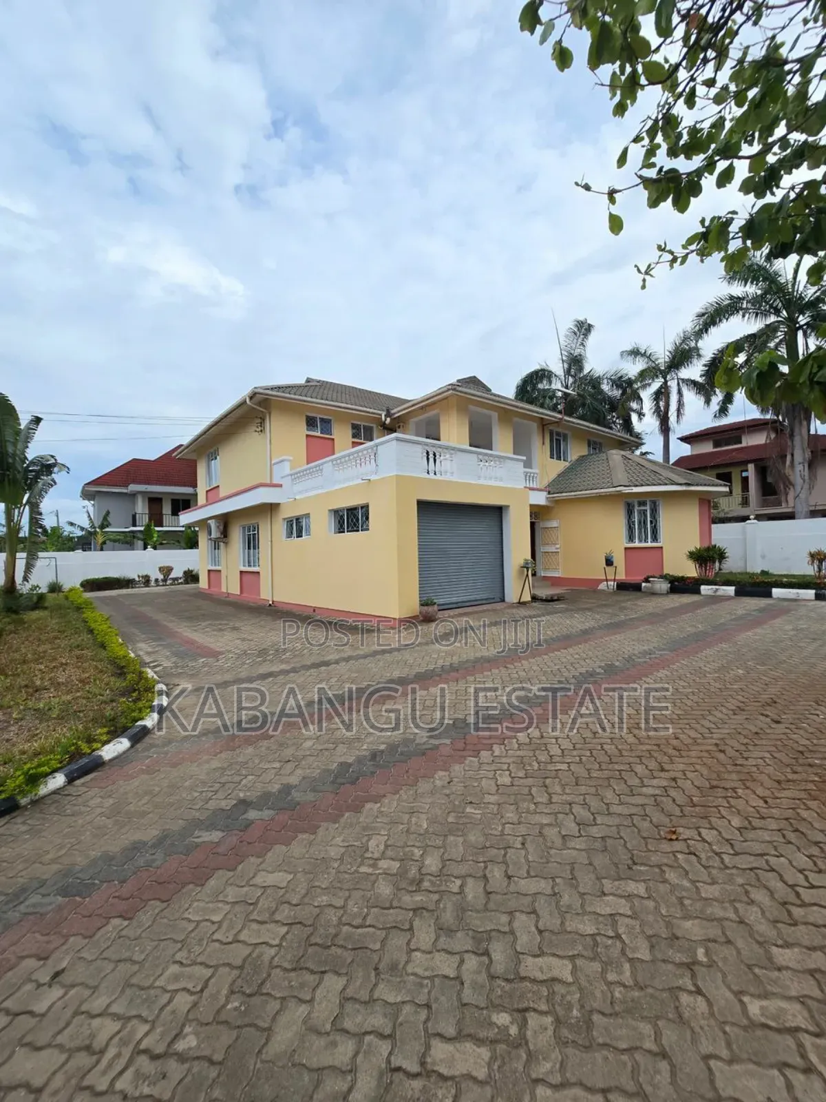 4bdrm House in Mbezibeach Shoppers for rent