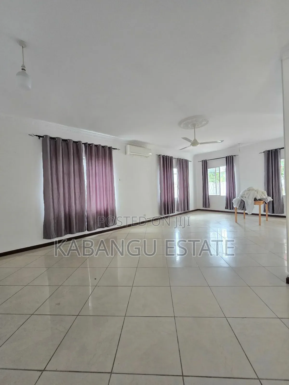 4bdrm House in Mbezibeach Shoppers for rent