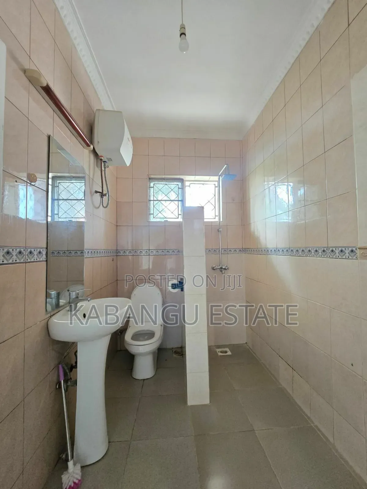 4bdrm House in Mbezibeach Shoppers for rent