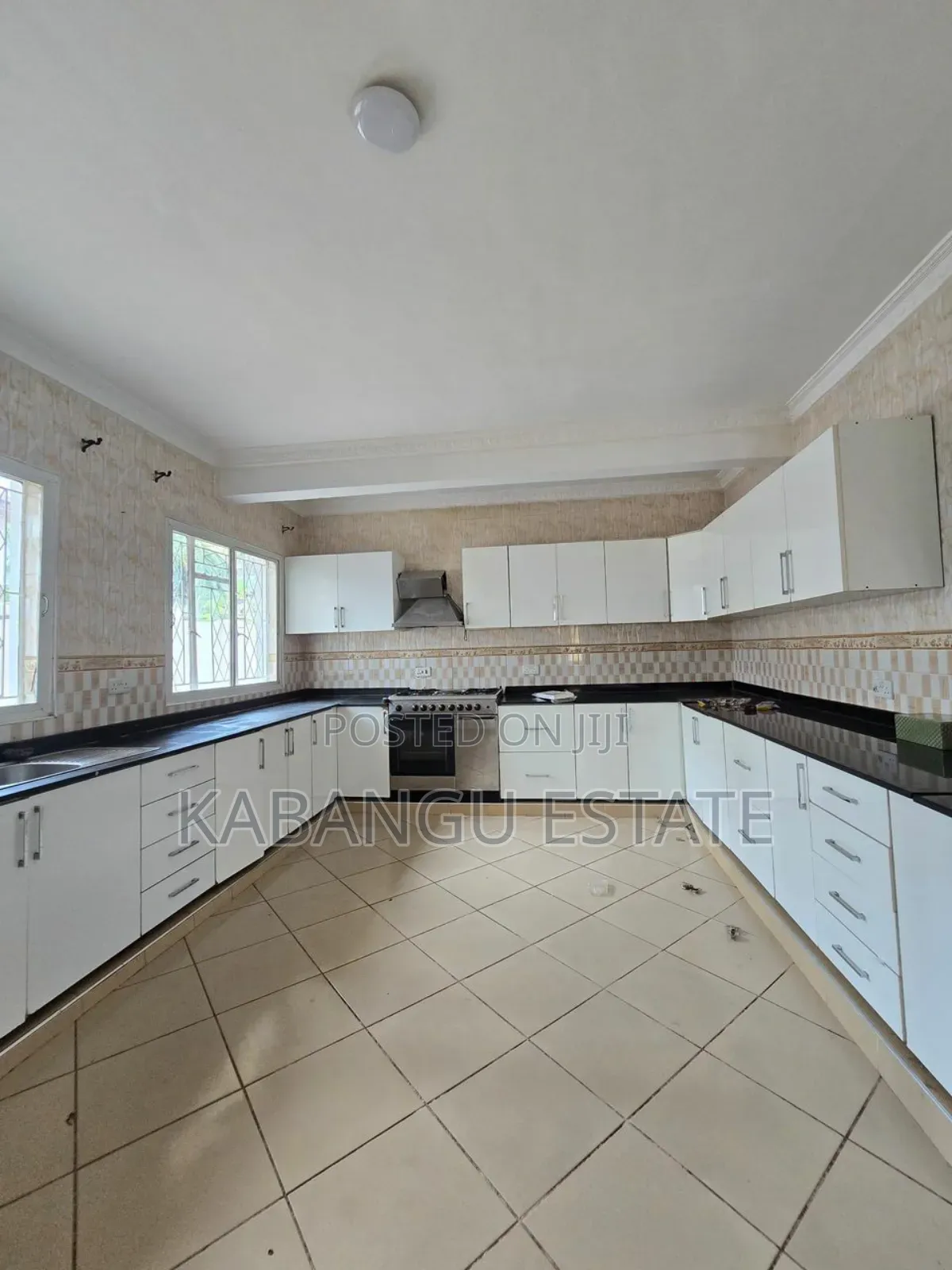 4bdrm House in Mbezibeach Shoppers for rent