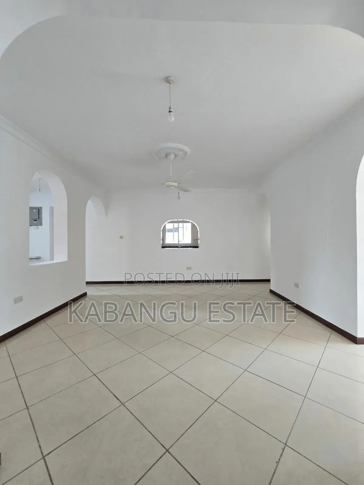 4bdrm House in Mbezibeach Shoppers for rent