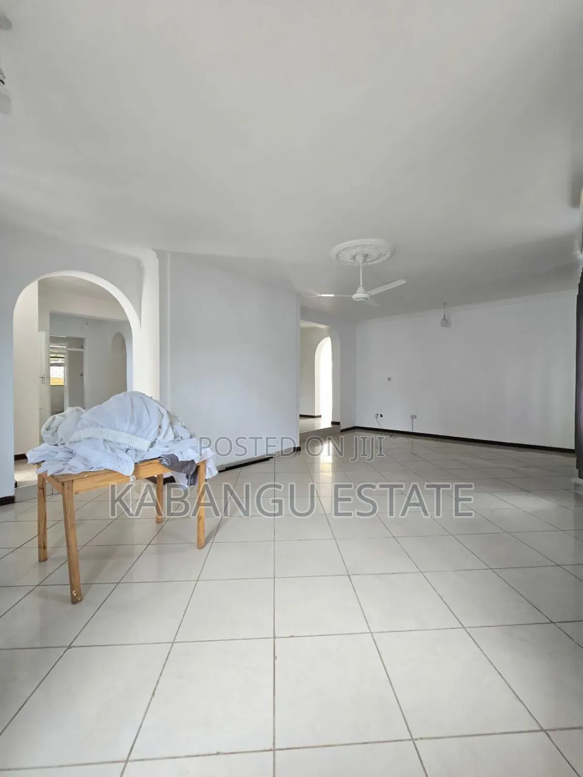 4bdrm House in Mbezibeach Shoppers for rent