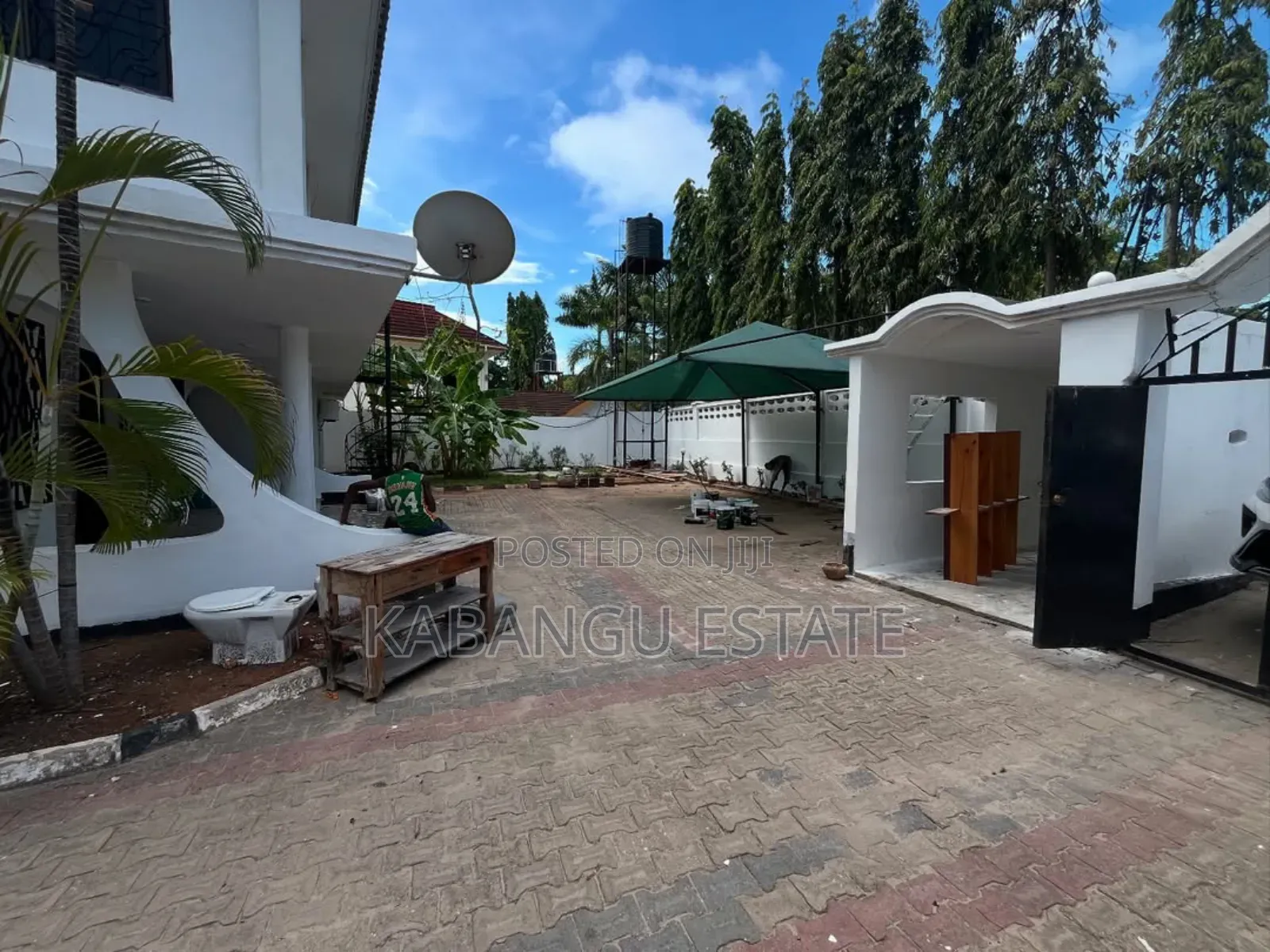4bdrm House in Masaki for rent