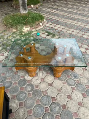 Coffe Table Ya Kisasa Kabisa Juu Kioo