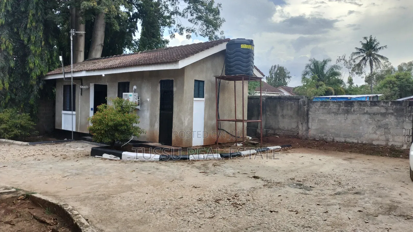 7bdrm House in Mikocheni B Ushindi for sale