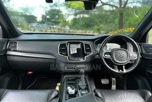Volvo XC90 T6 R-Design AWD 2018 Blue