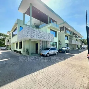 Furnished 4bdrm Villa in Masaki for rent