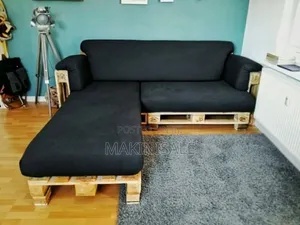 Pallet Sofa Nzuri Sana