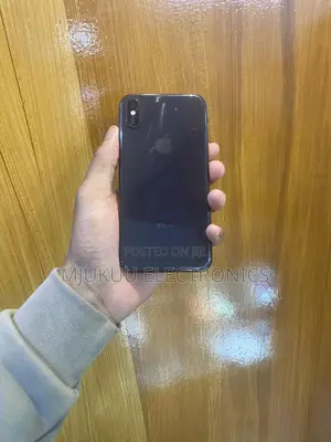 Apple iPhone X 64 GB Black