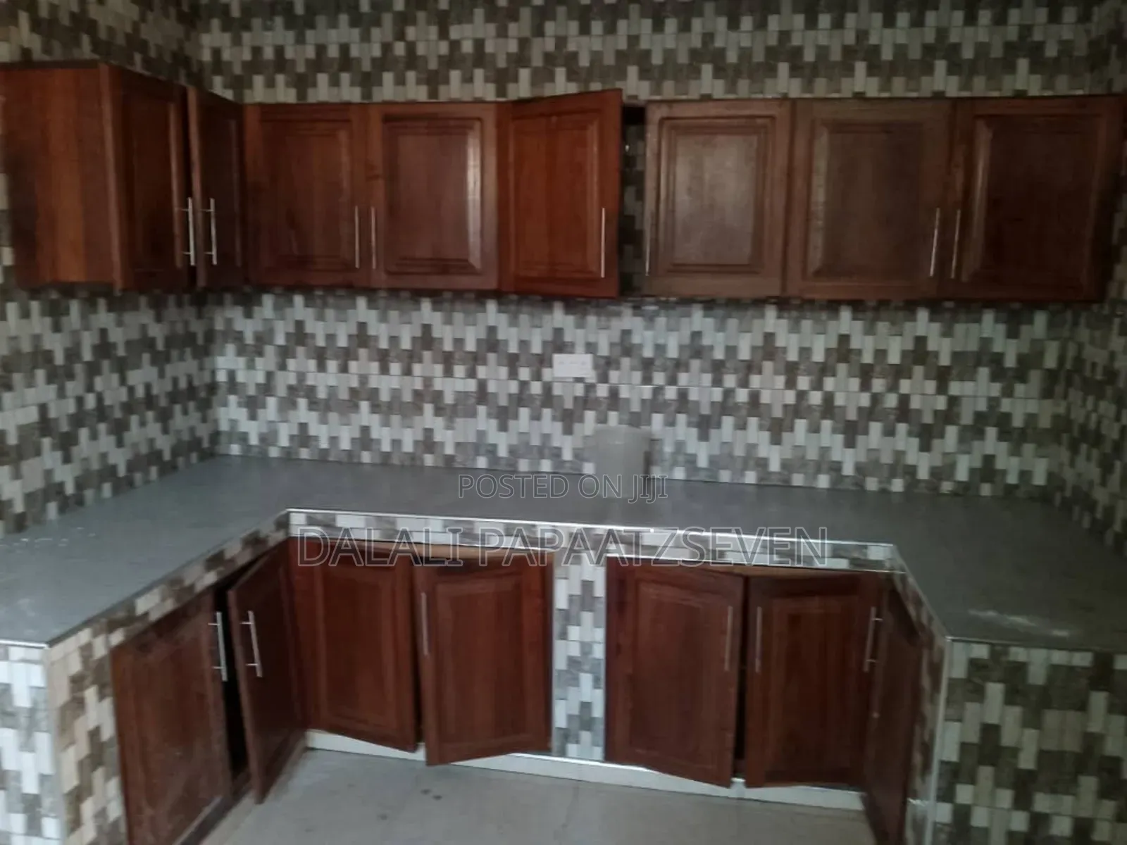3bdrm House in Dalalipapaatzseven, Bunju for rent