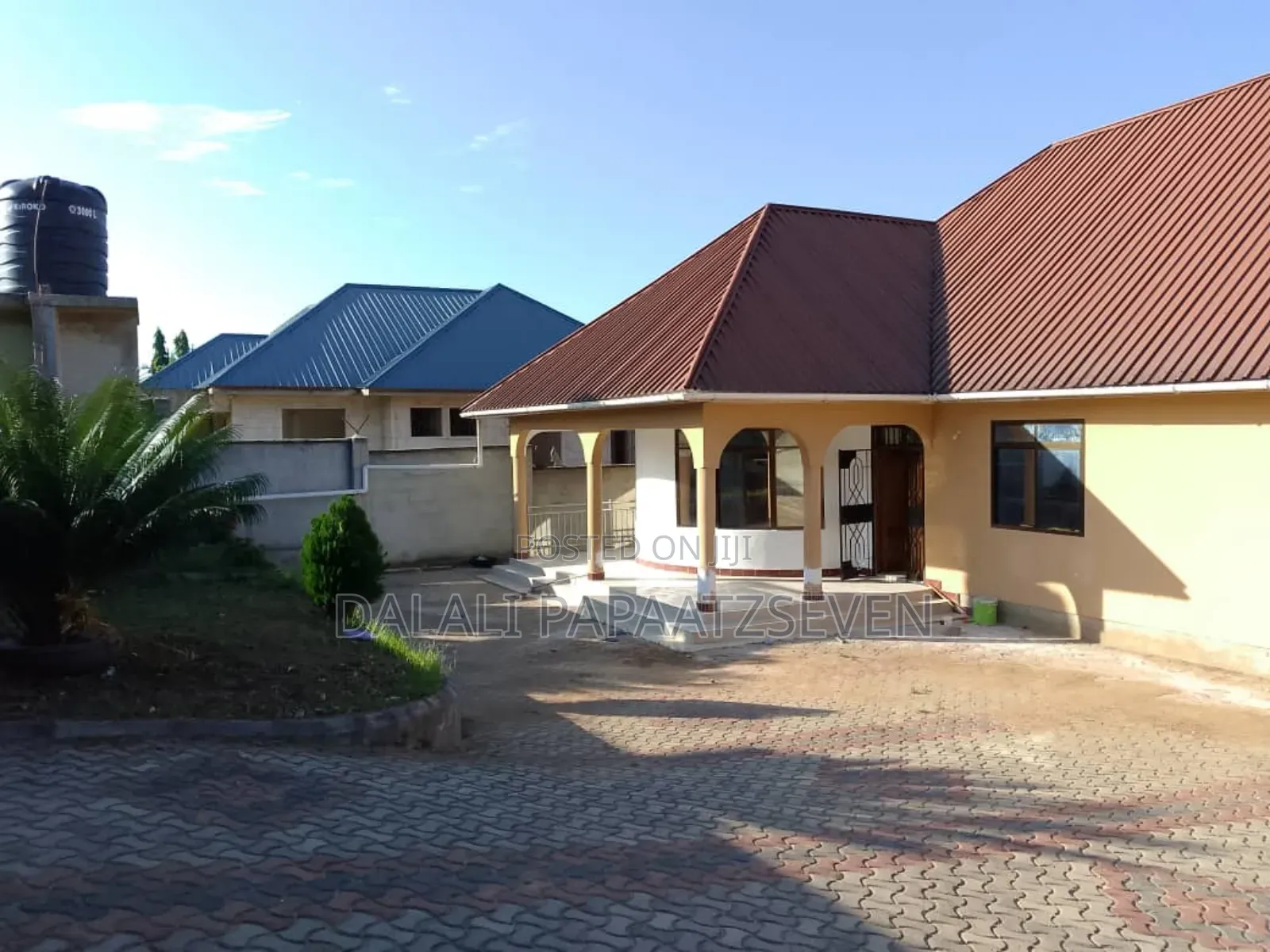3bdrm House in Dalalipapaatzseven, Bunju for rent