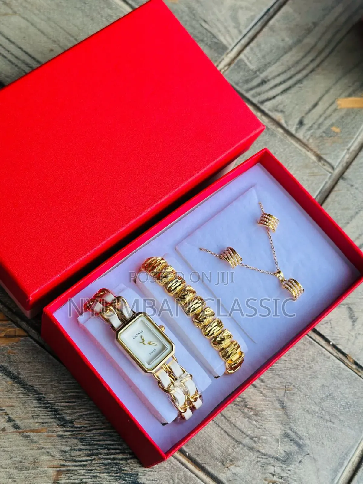 Watches ,Chain,Blacelet,Earings