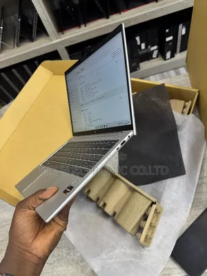 Laptop HP 16GB AMD Ryzen 5 SSD 256GB