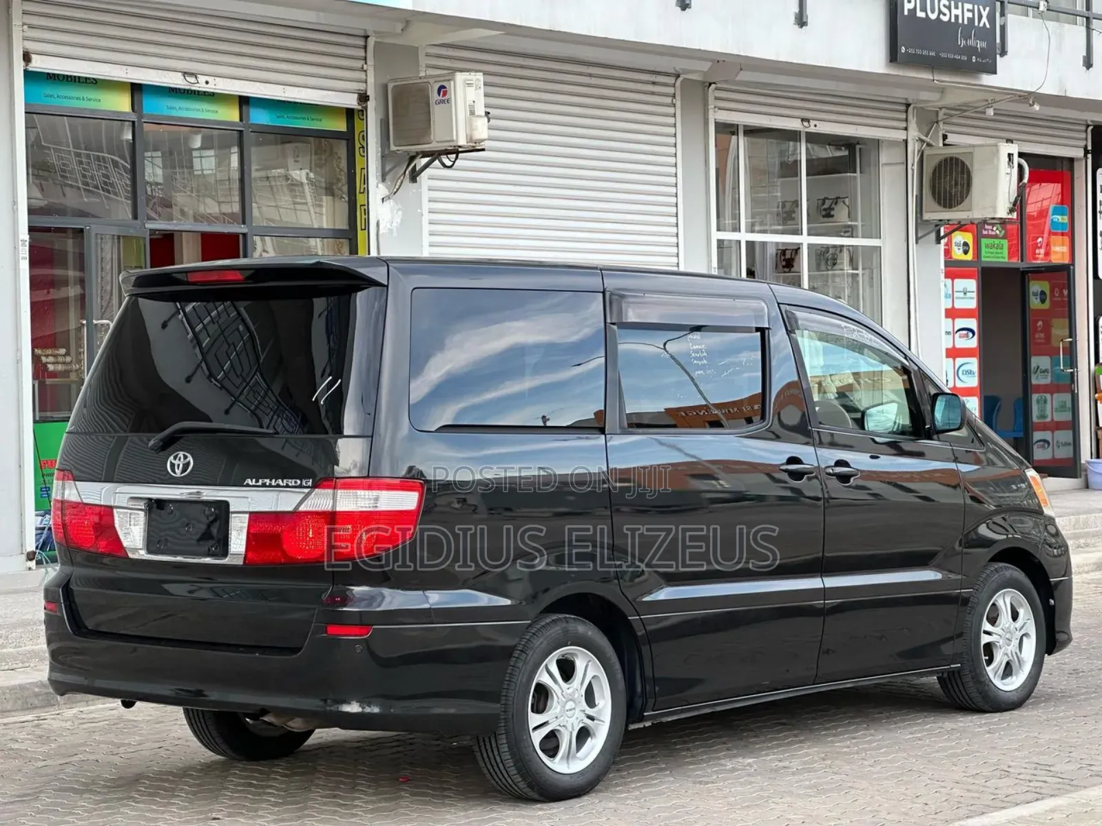 Toyota Alphard 2005 Black