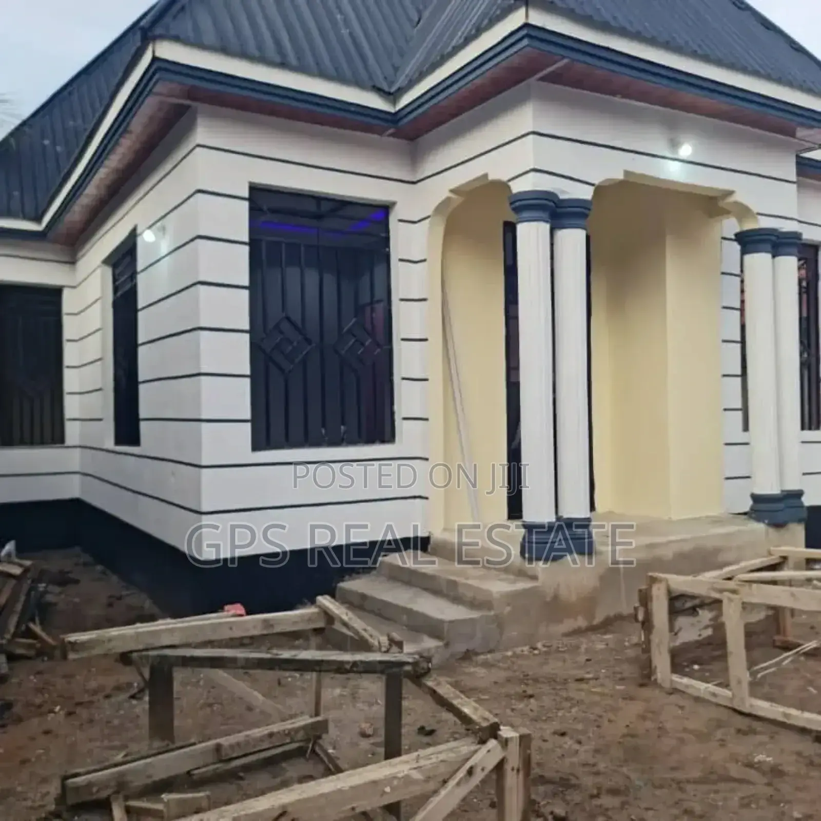 3bdrm House in Mbagala Mzambarauni, Temeke for sale