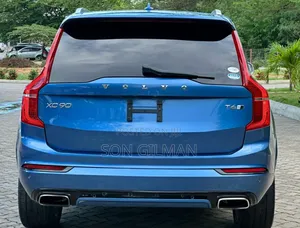 Volvo XC90 2018 Blue