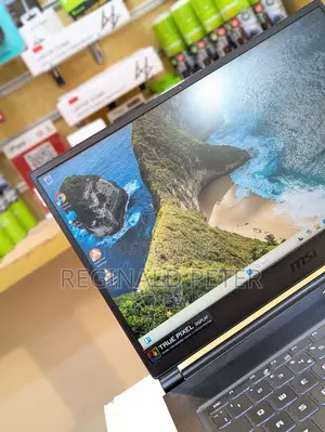 Laptop MSI GS65 Stealth Thin 8RF 16GB Intel Core I9 SSD 512GB