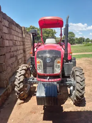 Dong Feng Tractors Df- 704- 4ws (70hp)