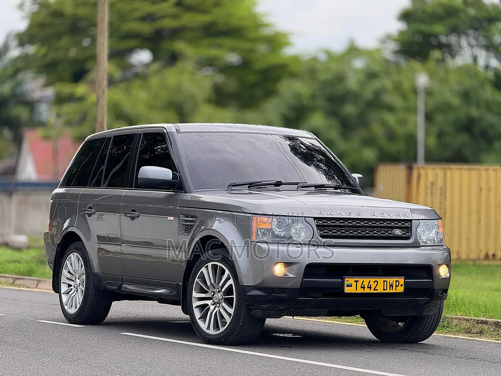 Land Rover Range Rover Sport 2010 Gray