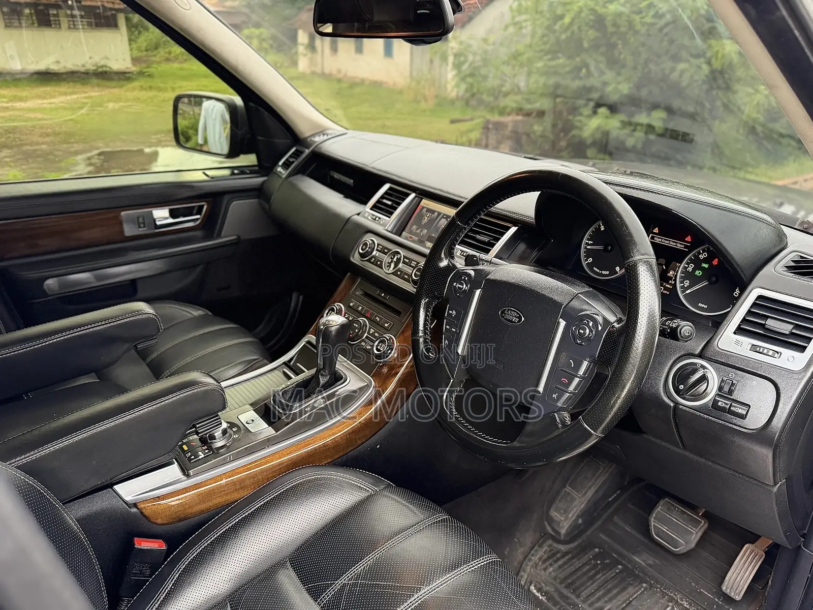 Land Rover Range Rover Sport 2010 Gray