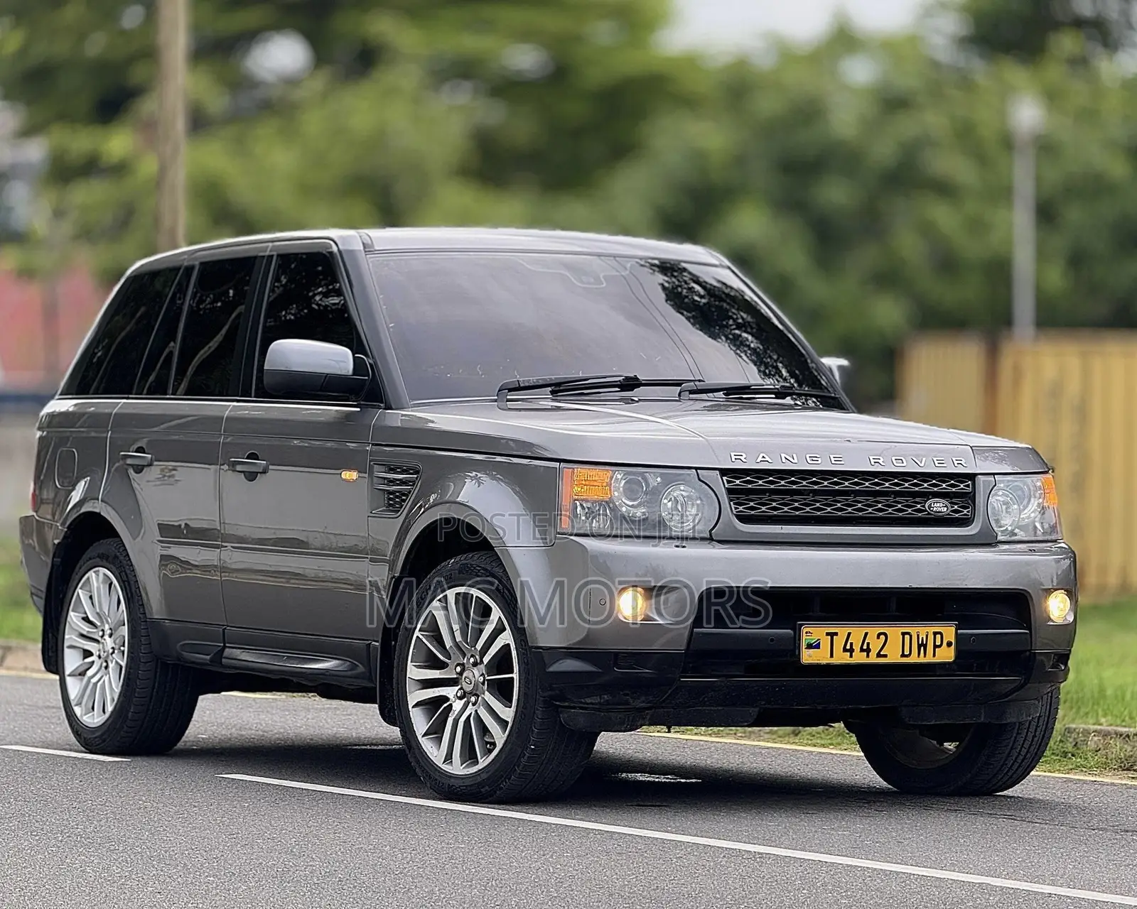 Land Rover Range Rover Sport 2010 Gray