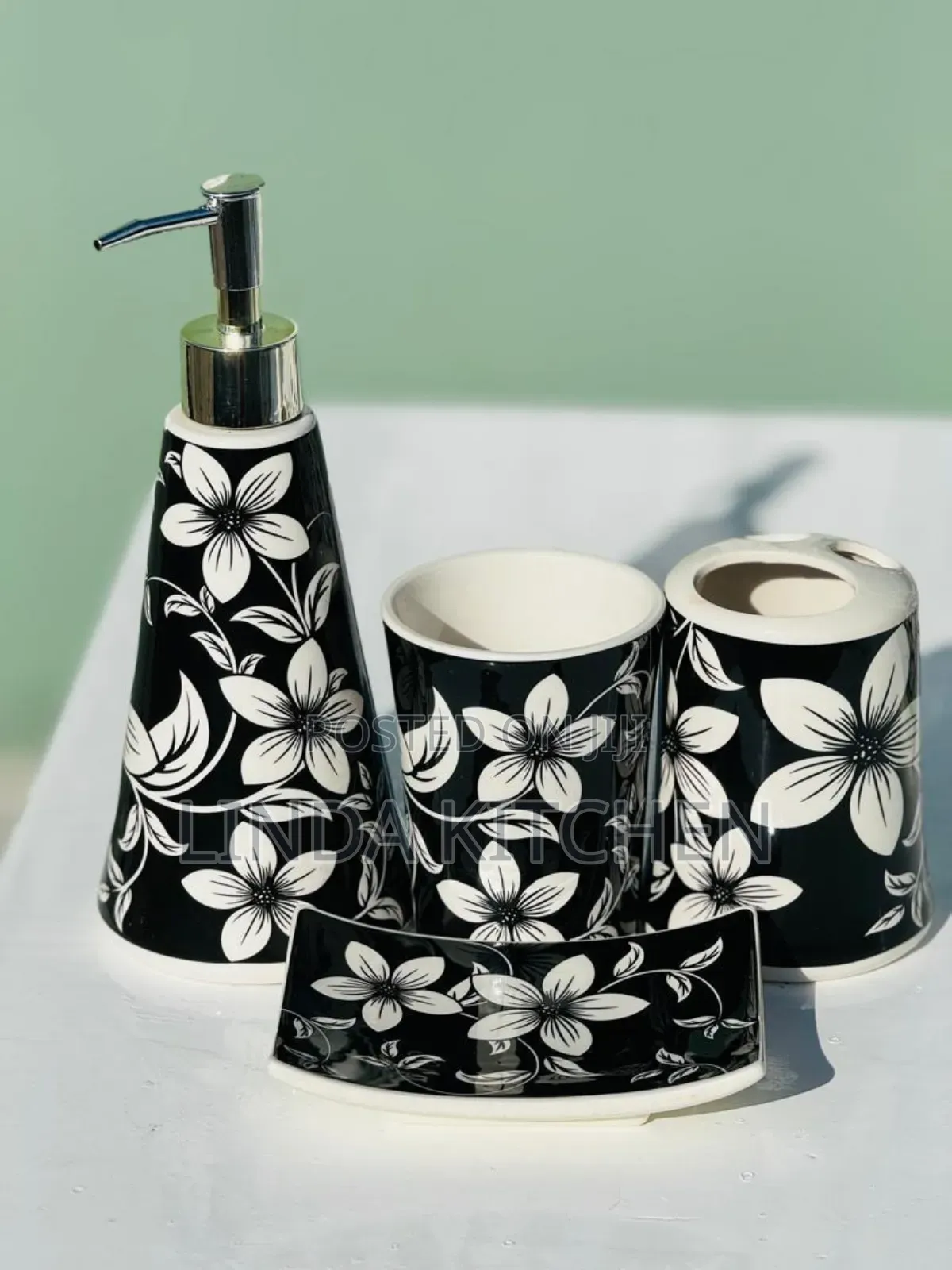 Ceramic Soap Dish Set
