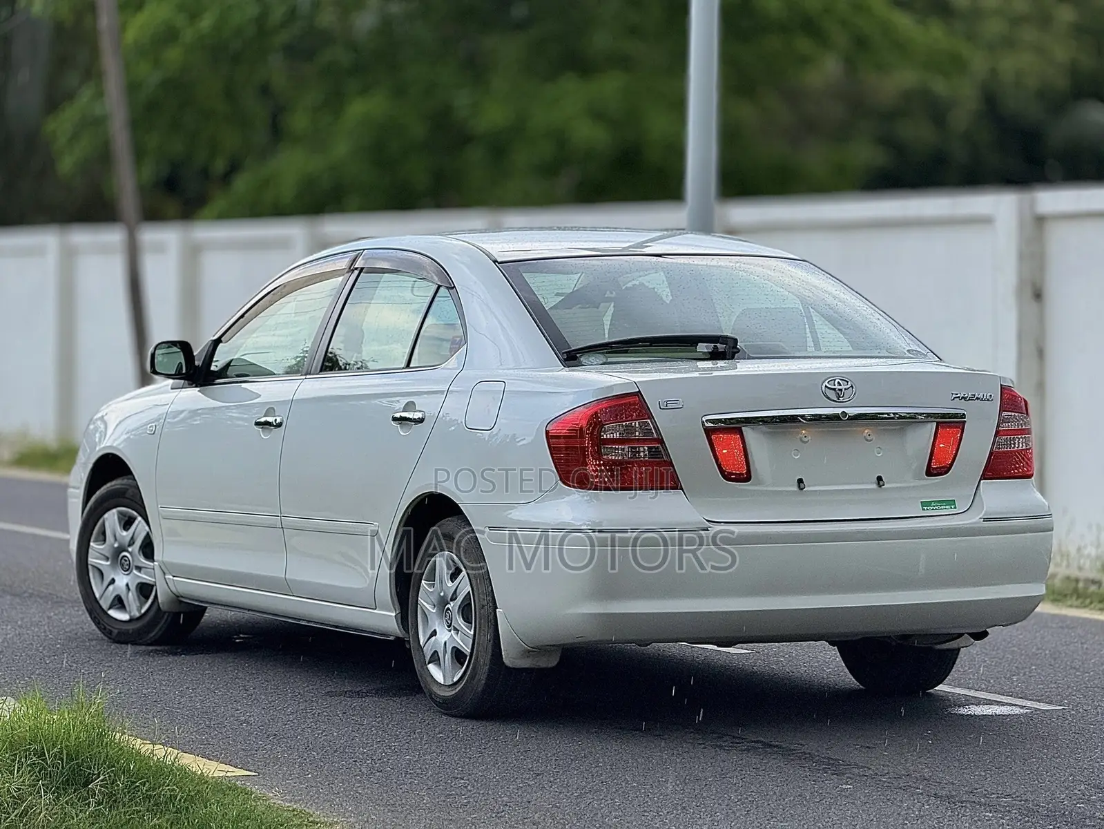 Toyota Premio 2004 White