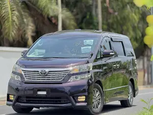 Toyota Vellfire 2010 Purple