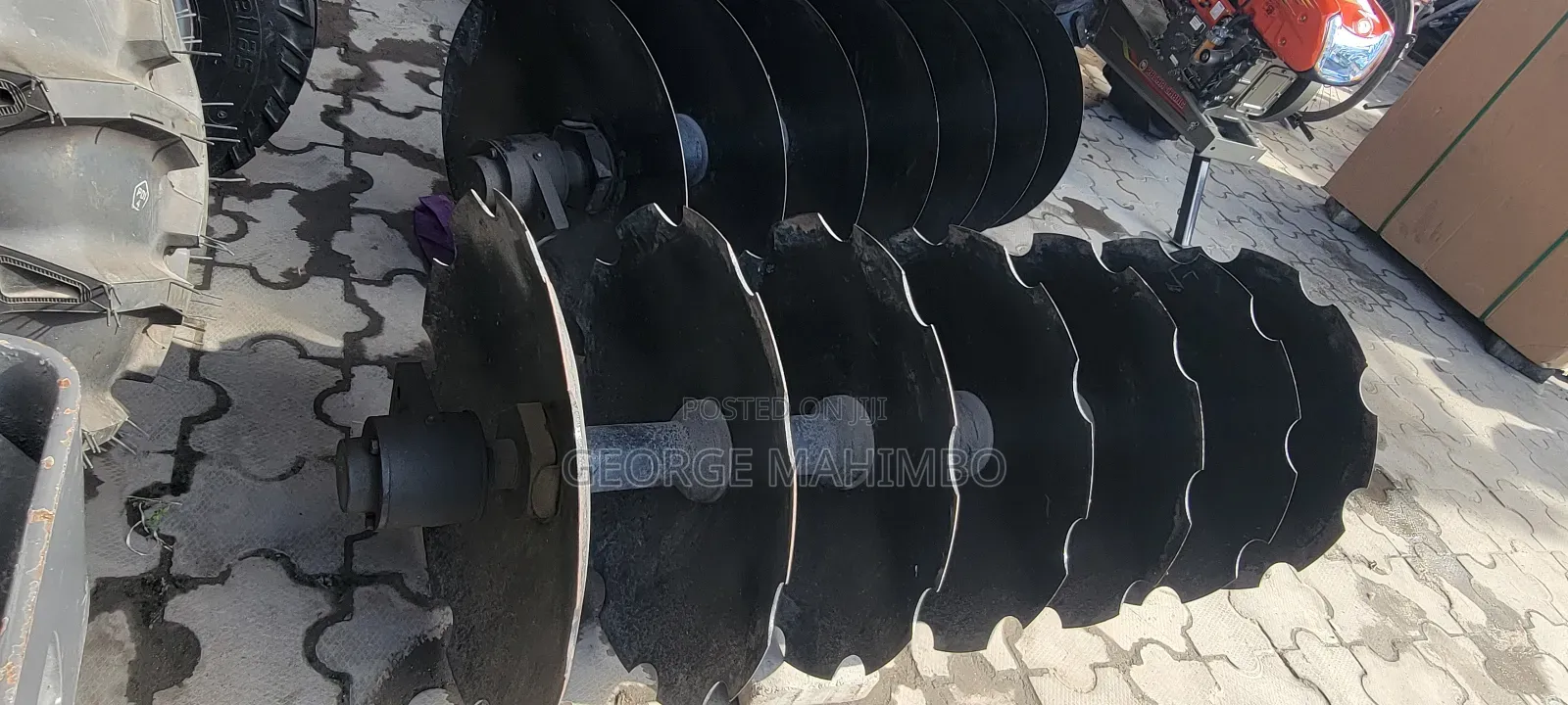 Jembe La Trekta/Tractor Plow