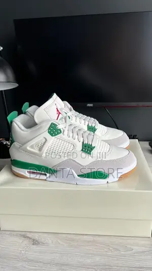Nike Sb X Jordan 4 Retro Pine Green