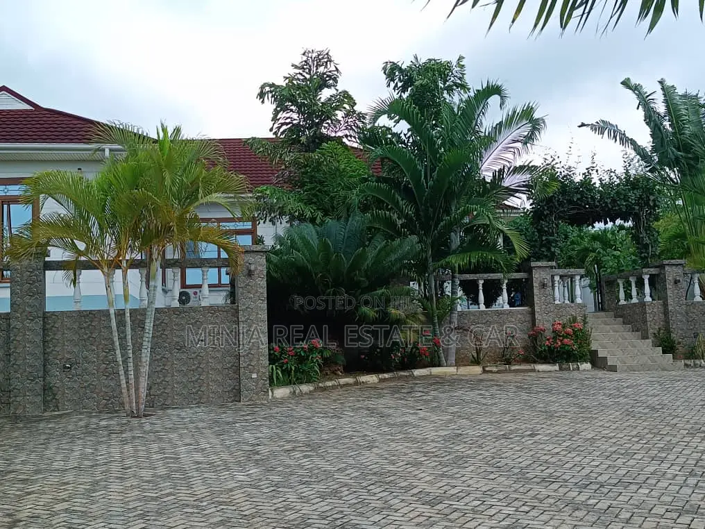 Furnished 3bdrm House in Goba for sale