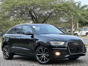Audi Q3 2013 Black