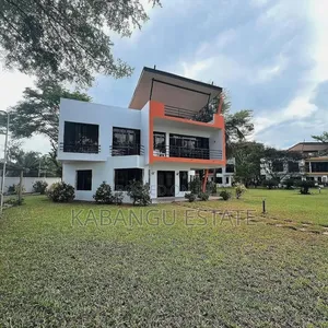 Furnished 4bdrm Villa in Kawebeach for rent