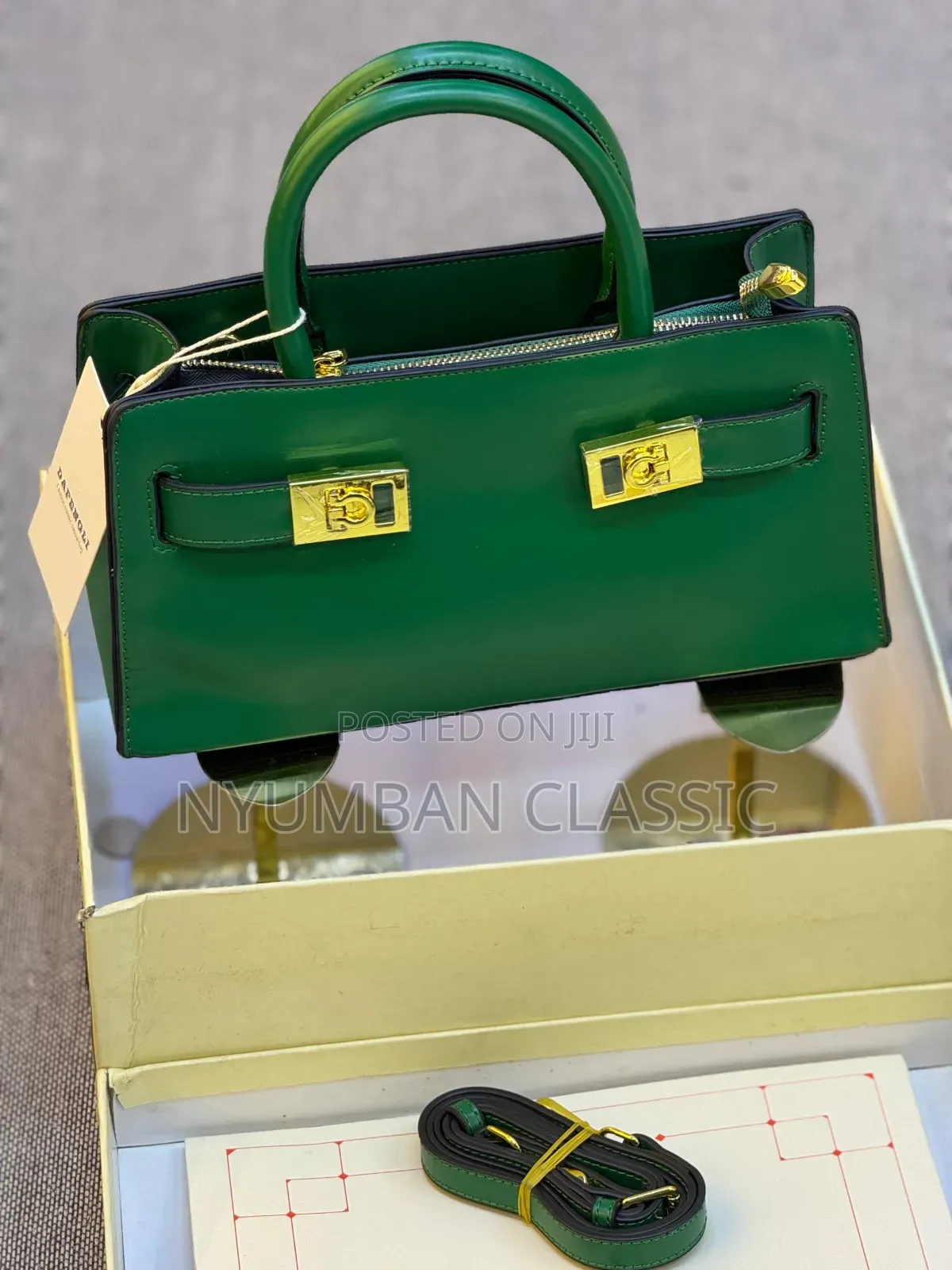 Dunlop Handlebags