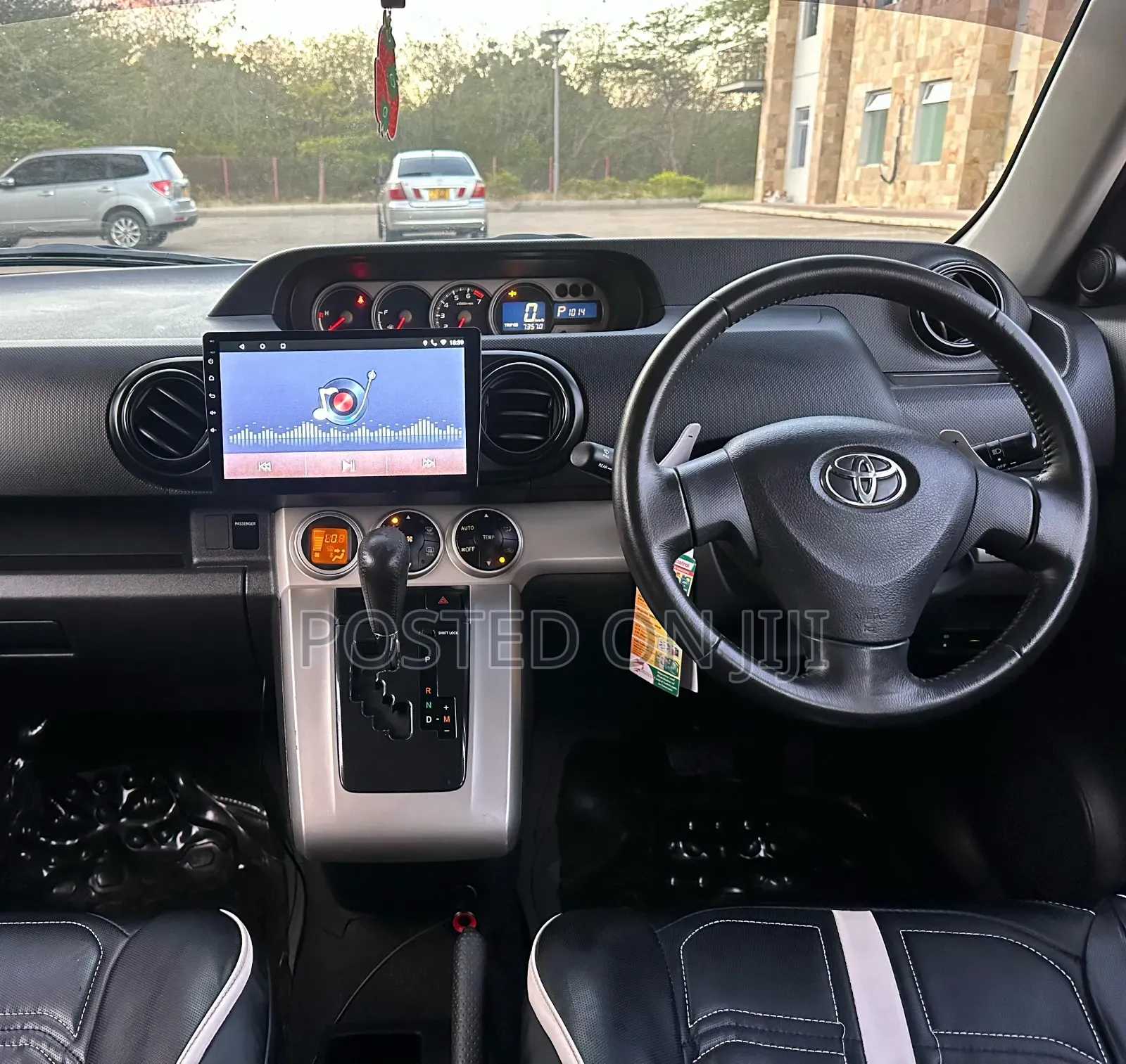 Toyota Rumion 1.5 FWD 2023 Silver