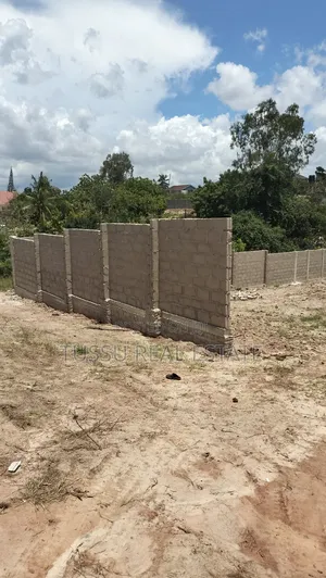 Fenced Plot for Sale in Goba Lastanza SQM 750