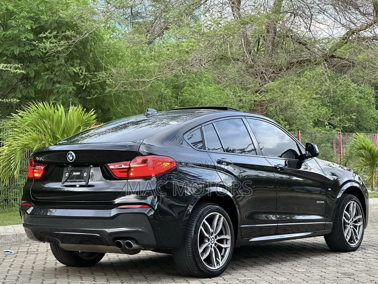 BMW X4 2016 Black