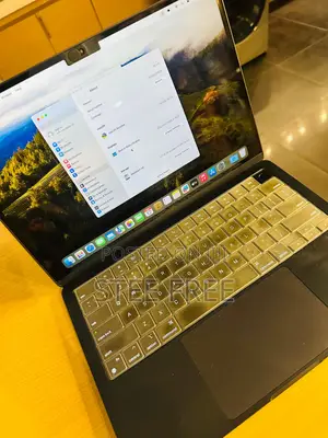Laptop Apple MacBook Air 2024 M3 15-Inch 8GB Apple M3 SSD 256GB