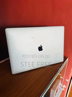 Laptop Apple MacBook Pro 2019 16GB Intel Core I9 SSD 1T
