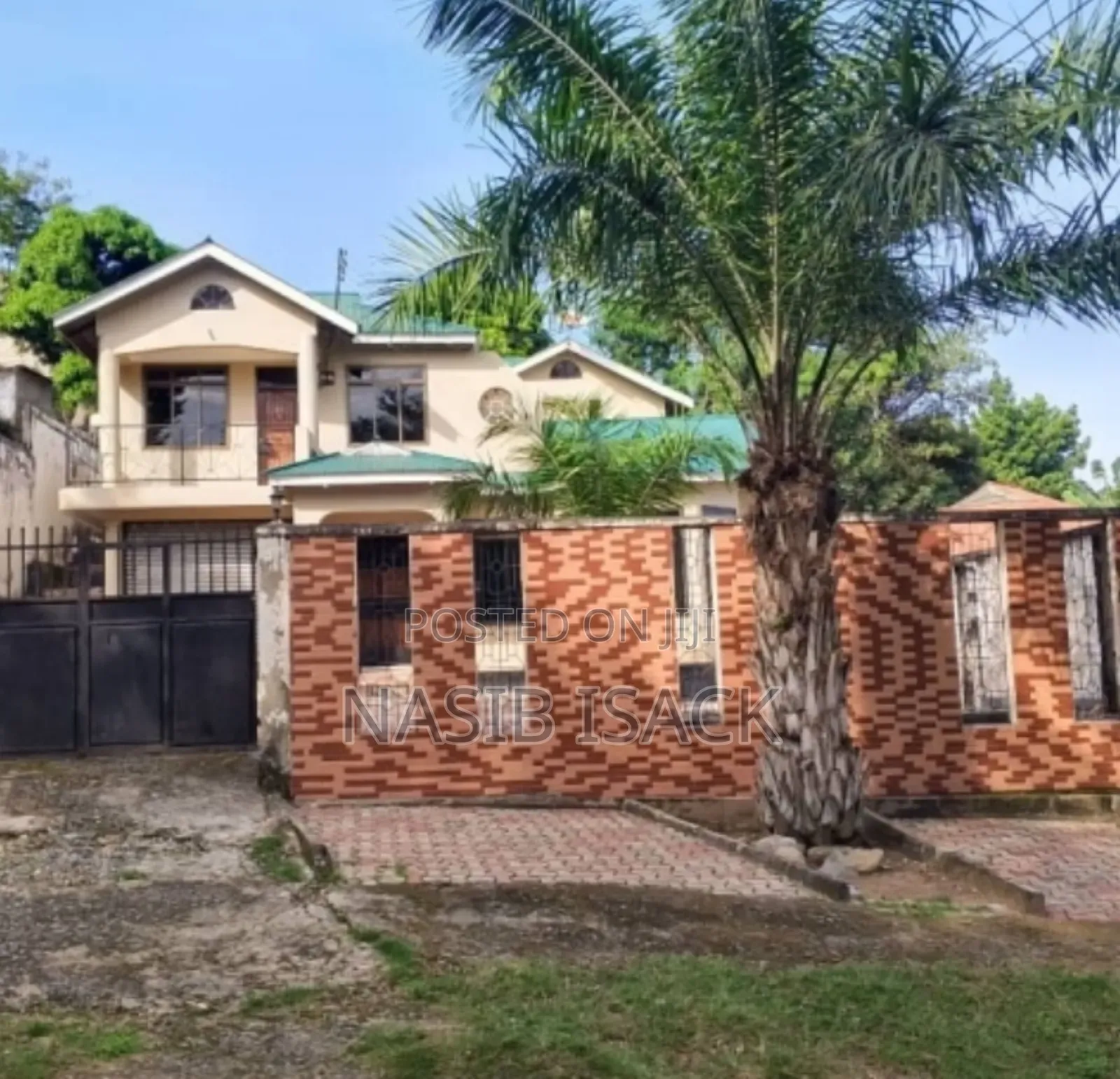 Furnished 6bdrm House in Bwiru, Kirumba for sale