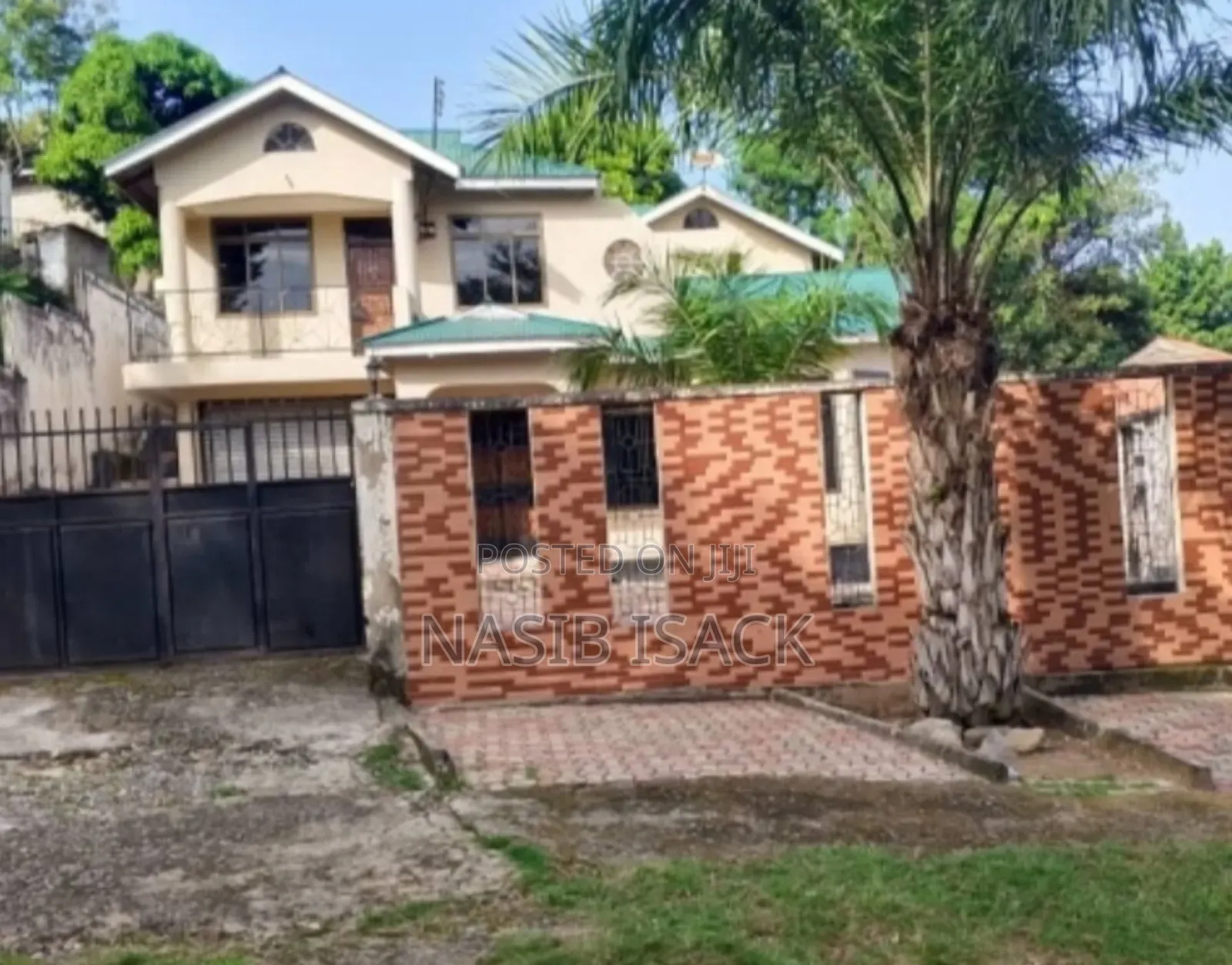 Furnished 6bdrm House in Bwiru, Kirumba for sale