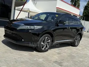 Toyota Harrier 2018 Black