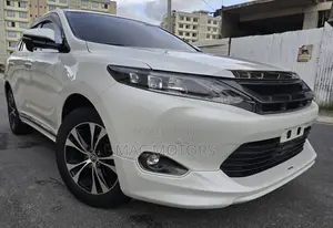 Toyota Harrier 2.0 4WD 2016 White