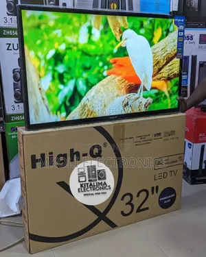 High Q 32 Led TV ( Flameless )