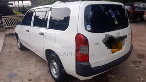 Toyota Probox 2005 White