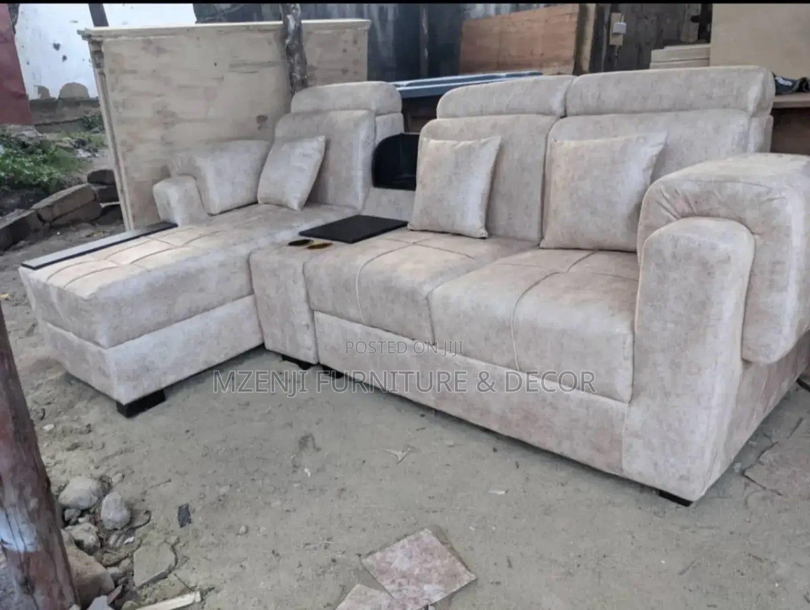 Sofa Set L Shape With System Charge