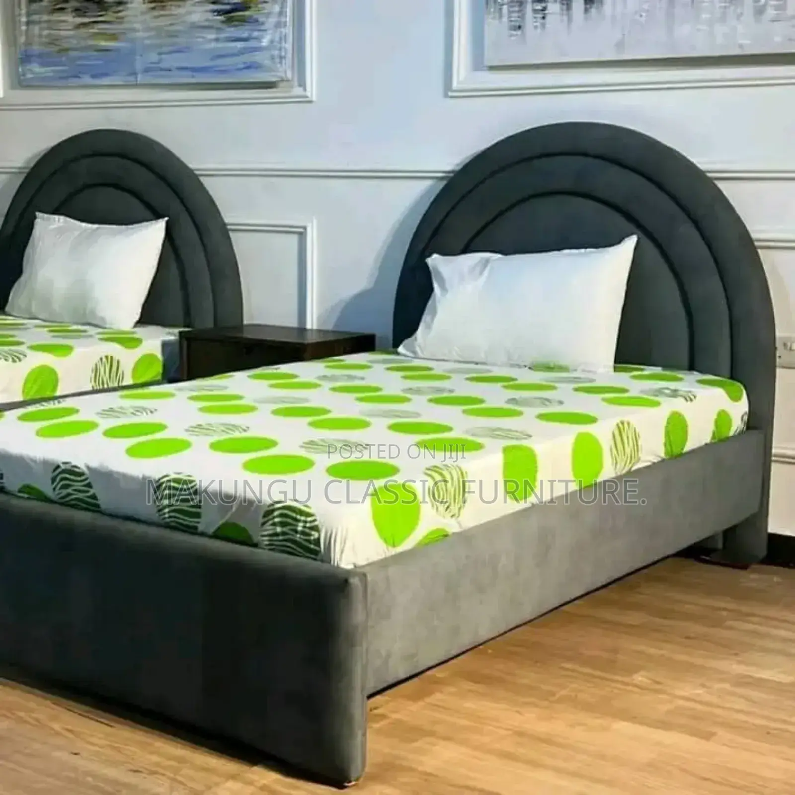 Bedsofa Classic Sana Ukubwa Wake Ni 5/6