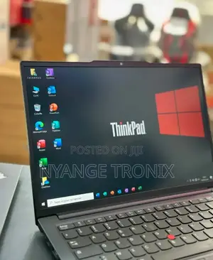New Laptop Lenovo ThinkPad E14 G5 16GB Intel Core I7 SSD 512GB